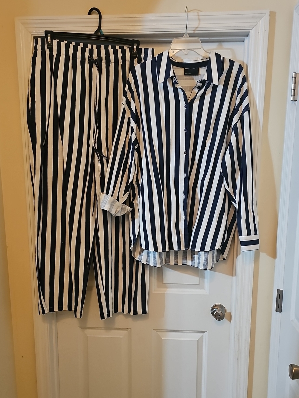 Women Navy and White Stripe Pants Set - ASOS